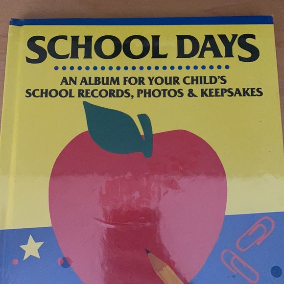 SCHOOL DAYS. An Album For Your Child’s Keepsakes - Picture 3 of 7
